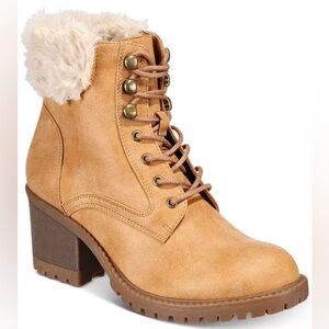 NWT White Mountain Cliff Boots